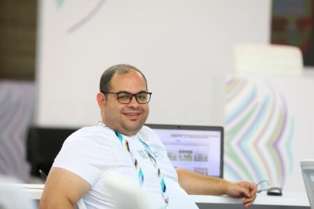 الإعلام الرياضي الرقمي: الواجهة البراقة والحقائق المظلمة