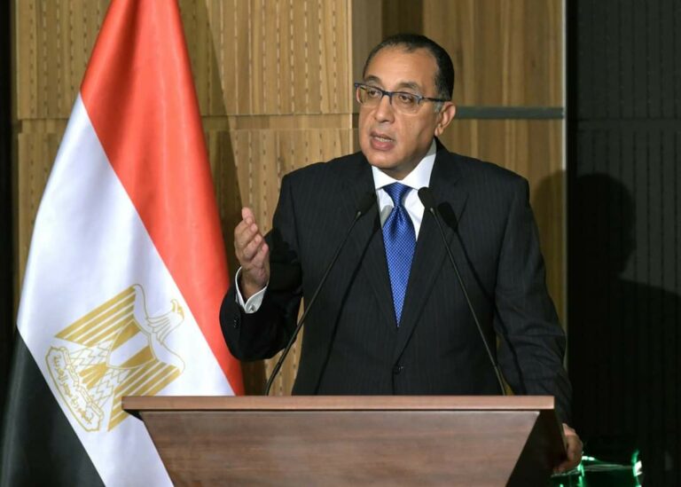تحت رعابة رئيس الوزراء .. انطلاق فعاليات "قمة مصر للأفضل" لتكريم الشركات والشخصيات الأكثر تأثيرًا في الاقتصاد