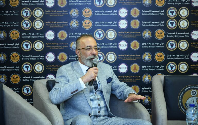 الرقابة المالية تستعرض تجربتها في إطلاق سوق الكربون الطوعي أمام وفد ليبي