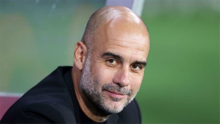 بعد انسحاب برشلونة.. مانشستر سيتي يستغل الموقف ويقترب من صفقة دفاعية قوية