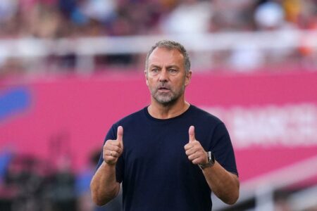برشلونة يجهز حفلاً خاصًا لـ لاعب الفريق بعد تمديد عقده