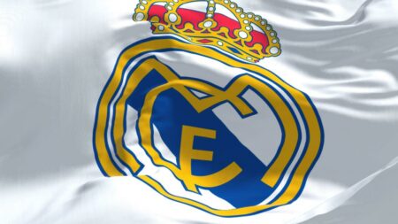 ريال مدريد يعلن رحيل لاعبه ويمهد الطريق أمام صفقة رابعة