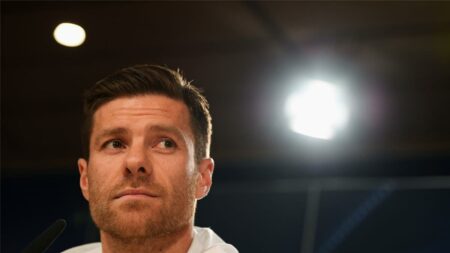 ألونسو يطلب ضم لاعب ليفربول وريال مدريد يجهز 100 مليون يورو لحسم الصفقة ألونسو يطلب ضم لاعب ليفربول وريال مدريد يجهز 100 مليون يورو لحسم الصفقة