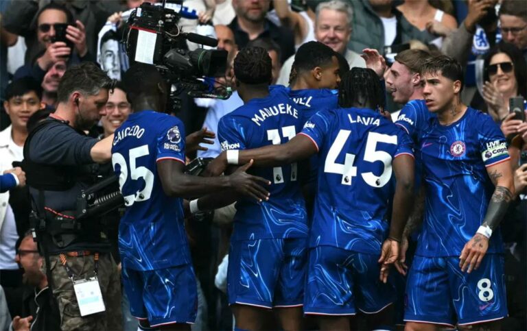 برشلونة يدرس إمكانية التعاقد مع مهاجم تشيلسي