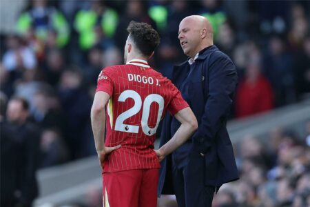 كونوا مثله.. ماذا قال سلوت للاعبي ليفربول في أول تدريب بعد وفاة جوتا؟