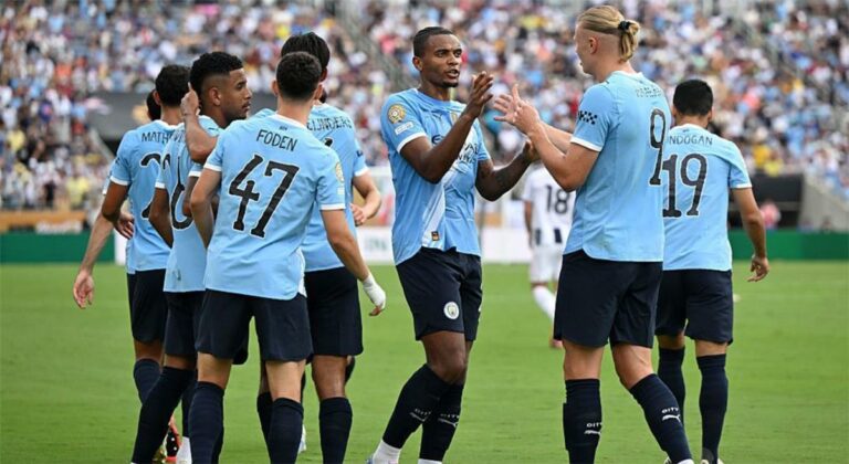 تمهيدًا للرحيل.. لاعب مانشستر سيتي في زيارة خاصة لـ فرانكفورت