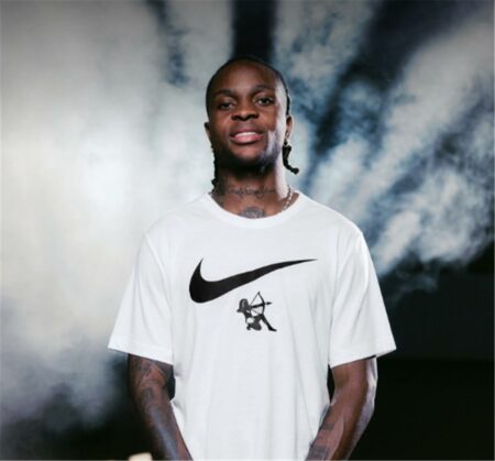 ماذا قال شيكو بانزا بعد انضمامه رسميًا إلى الزمالك؟