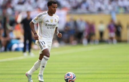 مستقبل مهاجم ليفربول يتحكم في مصير رودريجو.. ونادٍ جديد ينضم لسباق المفاوضات