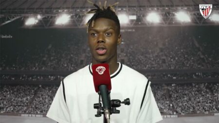 أول تعليق من نيكو ويليامز بعد تجديد عقده مع أتلتيك بلباو