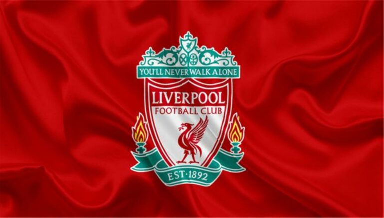 ليفربول يقترب من التعاقد مع مدرب مانشستر يونايتد