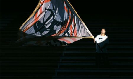 والد أحمد شريف: نجوم كبار تعجبوا مما فعلناه مع الزمالك.. وحققنا حلم العمر والد أحمد شريف: نجوم كبار تعجبوا مما فعلناه مع الزمالك.. وحققنا حلم العمر