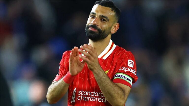 فيديو | محمد صلاح يختار ضاحكًا أعظم لاعب إفريقي.. ويوضح هدفه ومدربه المفضل فيديو | محمد صلاح يختار ضاحكًا أعظم لاعب إفريقي.. ويوضح هدفه ومدربه المفضل