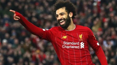 محمد صلاح يدفع ليفربول لعدم الاستسلام في صفقة هجومية مثيرة
