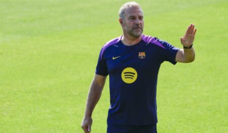 فليك يثبت أركان مشروعه.. برشلونة يتحرك لتجديد عقود 3 لاعبين