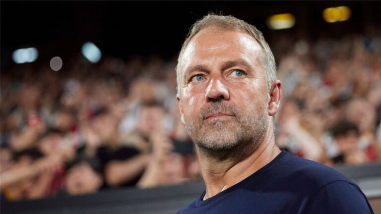 فليك يستبعد ثلاثي برشلونة من قائمته لجولته التحضيرية.. موقف راشفورد