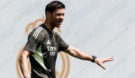 ريال مدريد يُجهز لتوجيه ضربة متأخرة لإرباك ليفربول