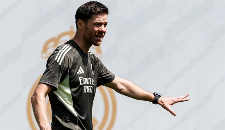 ريال مدريد يُجهز لتوجيه ضربة متأخرة لإرباك ليفربول ريال مدريد يُجهز لتوجيه ضربة متأخرة لإرباك ليفربول