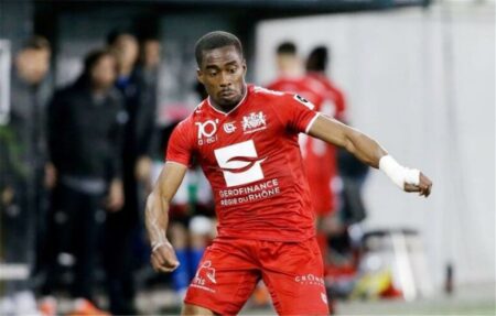 لا يمكنهم تقبّل الرفض.. وكيل تيدي أوكو يصدر بيانًا ناريًا للرد على تهديدات الزمالك لا يمكنهم تقبّل الرفض.. وكيل تيدي أوكو يصدر بيانًا ناريًا للرد على تهديدات الزمالك