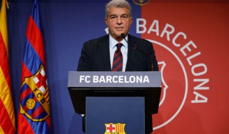 لابورتا: سيطلبون منا الوقوف على رؤوسنا ولساننا ممدود.. ولا أفكر في انتخابات الرئاسة الآن