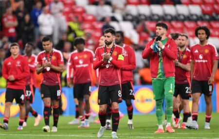 لاعب مانشستر يونايتد يغازل الدوري السعودي بعد رفض العودة إلى بلاده