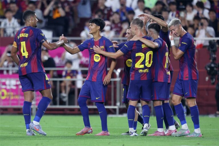 برشلونة يتوصل لاتفاق مع لاعبه على الرحيل هذا الصيف برشلونة يتوصل لاتفاق مع لاعبه على الرحيل هذا الصيف
