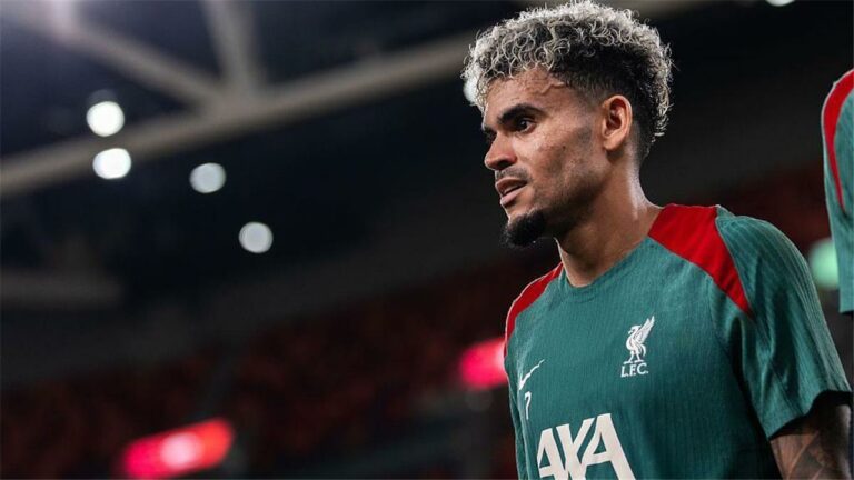 رومانو: رغم رحيل دياز.. لاعب جديد يغادر هجوم ليفربول