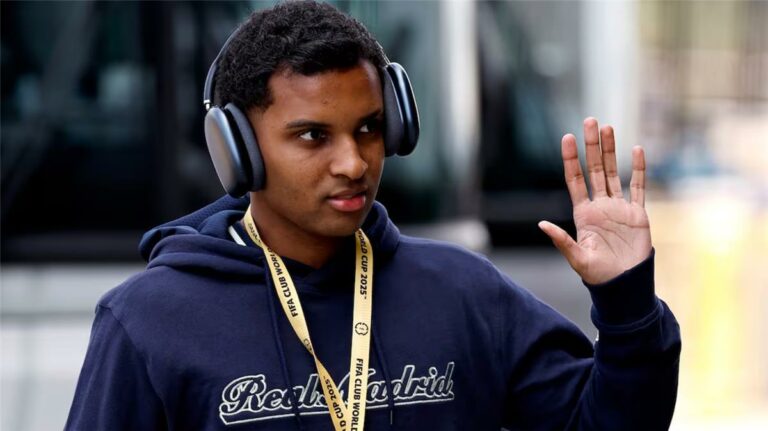 نادٍ إنجليزي يزاحم ليفربول على ضم رودريجو.. وعقبة تهدد الصفقة نادٍ إنجليزي يزاحم ليفربول على ضم رودريجو.. وعقبة تهدد الصفقة