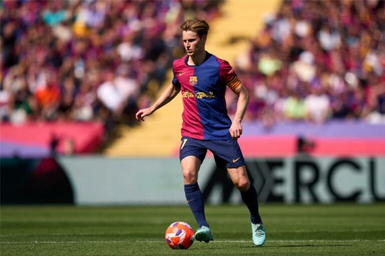 دي يونج يتحدث عن مستقبله مع برشلونة ويؤكد: تير شتيجن سيظل قائدًا بالنسبة لي دي يونج يتحدث عن مستقبله مع برشلونة ويؤكد: تير شتيجن سيظل قائدًا بالنسبة لي