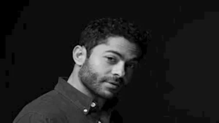 بالصورة.. تميم يونس يحتفل بخطوبته على فتاة من خارج الوسط الفني