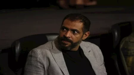 وليد الحلفاوي يتحدث عن رأيه في تقديم سيرة والده بعمل فني وليد الحلفاوي يتحدث عن رأيه في تقديم سيرة والده بعمل فني