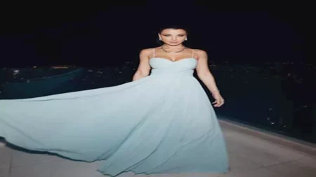 بـ"فستان طويل".. نانسي عجرم تتألق في حفل الساحل الشمالي (صور)