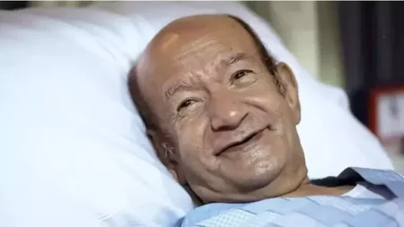"محتاج معجزة الوضع حرج".. بطرس دانيال يعلن تدهور حالة الفنان لطفي لبيب