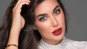 بفستان ملكي.. 8 صور ومعلومات عن إطلالة ياسمين صبري