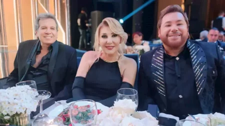 بالفيديو.. نادية الجندي ترقص بجوار زوجها السابق محمد مختار