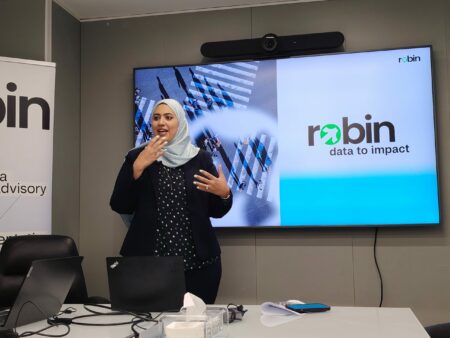 العضو المنتدب لـ «روبن»: تعاقدنا مع 30 عميل حتى الآن لتقديم حلول ذكية تعتمد على 4 عوامل العضو المنتدب لـ «روبن»: تعاقدنا مع 30 عميل حتى الآن لتقديم حلول ذكية تعتمد على 4 عوامل