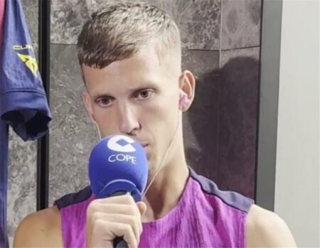 تصريح جريء من أولمو يثير الجدل بين جماهير برشلونة وريال مدريد تصريح جريء من أولمو يثير الجدل بين جماهير برشلونة وريال مدريد