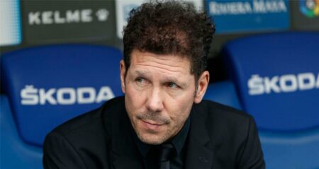 بطلب سيميوني.. أتلتيكو مدريد ينتظر إشارة من برشلونة لضم لاعبه