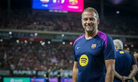 غموض حول مستقبل لاعب برشلونة وفليك يُرحب برحيله غموض حول مستقبل لاعب برشلونة وفليك يُرحب برحيله