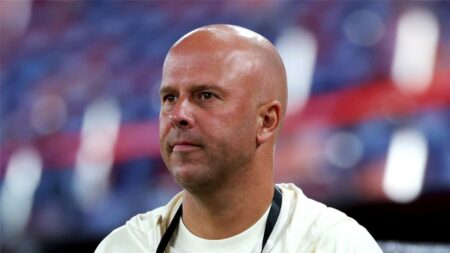 ليفربول يتوصل إلى اتفاق لبيع لاعبه مقابل 15 مليون إسترليني