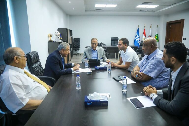 اتحاد الكرة يُعلن التوصل لاتفاق مع الزمالك لحل أزمة المديونيات