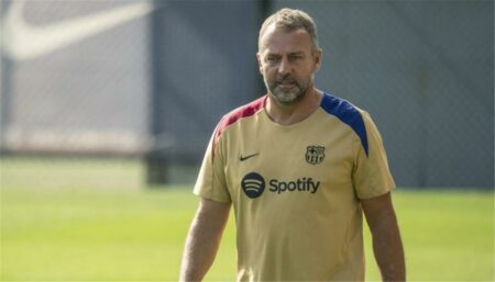 لاعب برشلونة يغيب عن مران الفريق الجماعي ويتدرب منفردًا.. وفليك يحسم مصيره