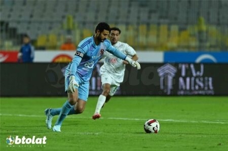 القرار في يد الأهلي.. محمد الشناوي يوضح موقفه من الرحيل وحقيقة مفاوضات الزمالك وبيراميدز القرار في يد الأهلي.. محمد الشناوي يوضح موقفه من الرحيل وحقيقة مفاوضات الزمالك وبيراميدز