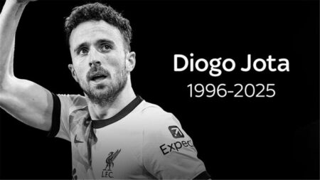 فيديو.. لافتة إنسانية من رانييري وديبالا تجاه ديوجو جوتا فيديو.. لافتة إنسانية من رانييري وديبالا تجاه ديوجو جوتا