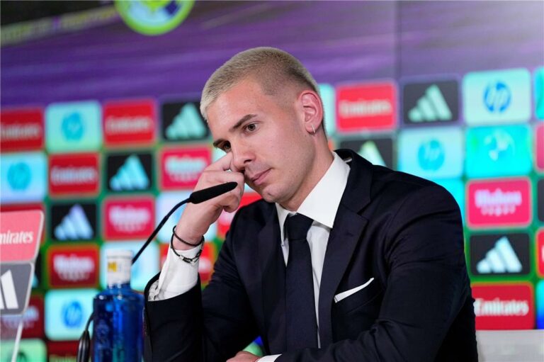 ماستانتونو يستفز جماهير ريال مدريد ويختار أفضل لاعب في العالم