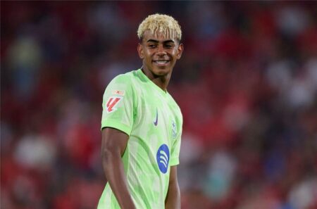 فيديو | بطريقة رائعة.. لامين يامال يسجل هدف برشلونة الثالث أمام مايوركا فيديو | بطريقة رائعة.. لامين يامال يسجل هدف برشلونة الثالث أمام مايوركا