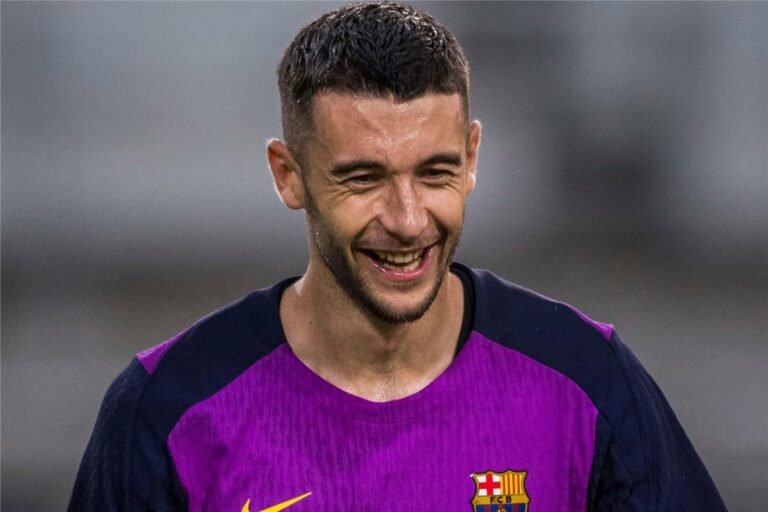 خوان جارسيا في حيرة من قرارات حكم مواجهة برشلونة وريال مايوركا