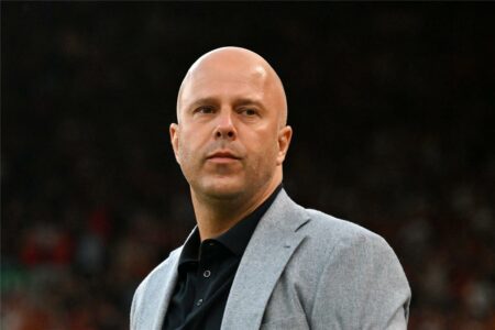 سقط على أرض الواقع.. سلوت يثير إحباط لاعب ليفربول أمام بورنموث سقط على أرض الواقع.. سلوت يثير إحباط لاعب ليفربول أمام بورنموث