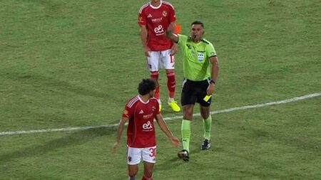 أنا عرباوي.. محمد هاني يكشف عن حواره مع محمد معروف قبل طرده من مباراة الأهلي وفاركو