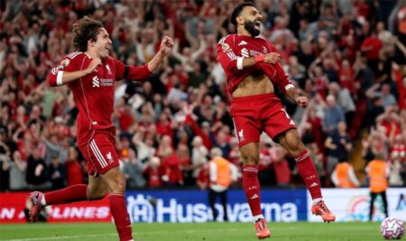 ميلور يشيد بذكاء محمد صلاح وكييزا في رباعية ليفربول أمام بورنموث