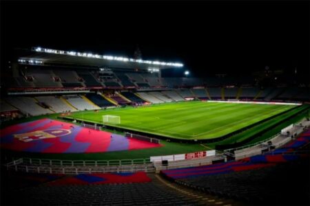 أزمة تواجه برشلونة في العودة مجددًا لملعب كامب نو أزمة تواجه برشلونة في العودة مجددًا لملعب كامب نو